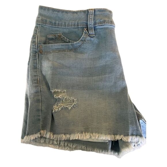 YMI juniors High Rise Shorts SZ 7/28 - Picture 6 of 10